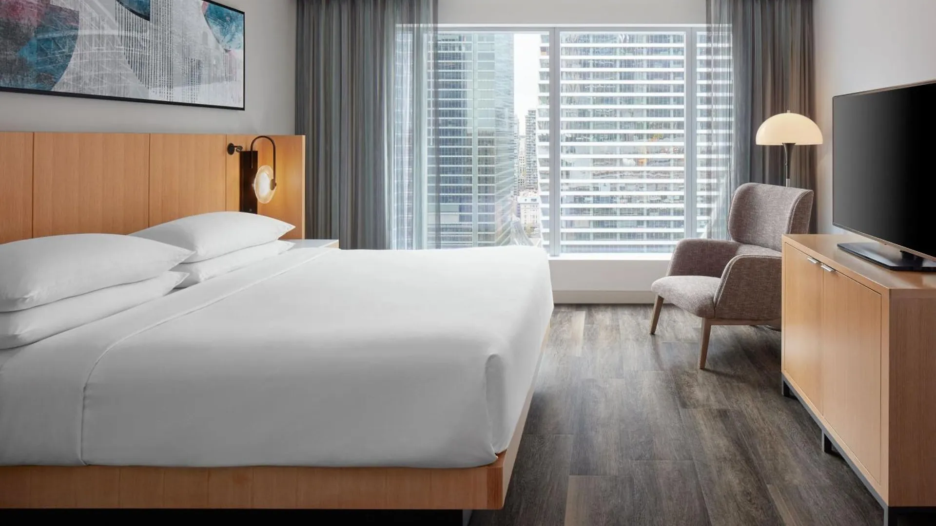 Delta Hotels By Marriott Toronto 4*,