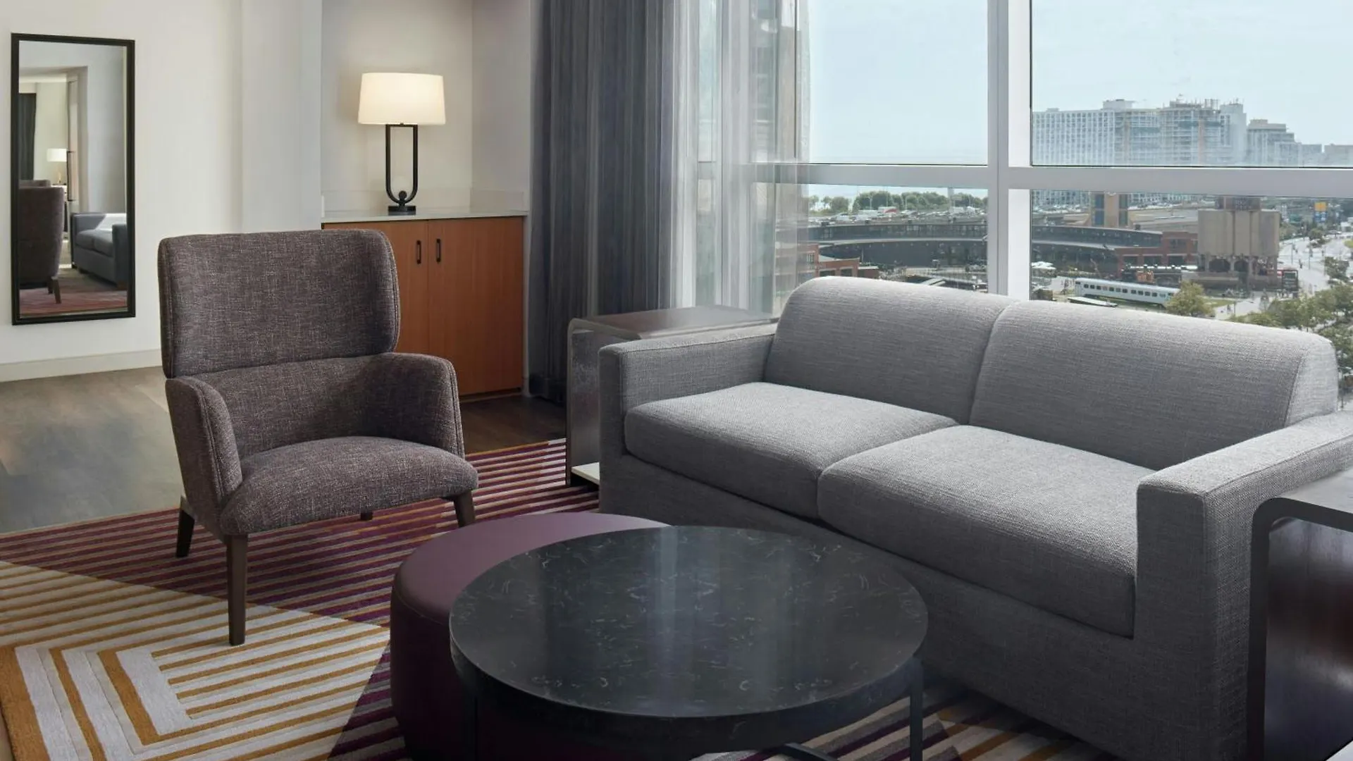 Delta Hotels By Marriott Toronto 4*,