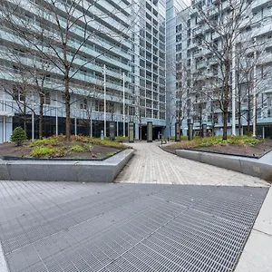 Apartment Planurstay - 2br & 2bth At 300 Front Street West
