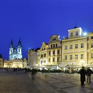 Grand Szálloda