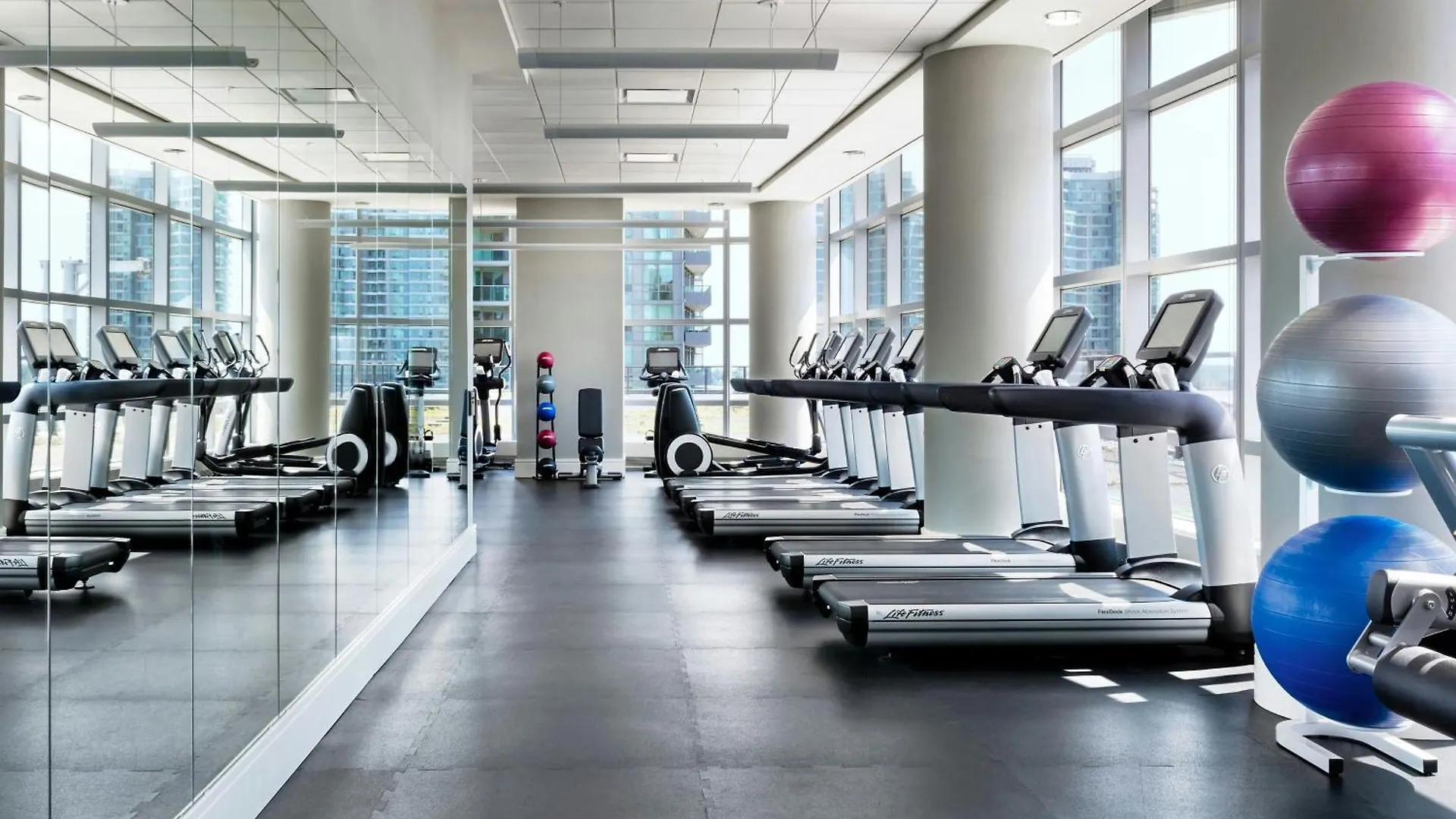 Delta Hotels By Marriott Toronto location